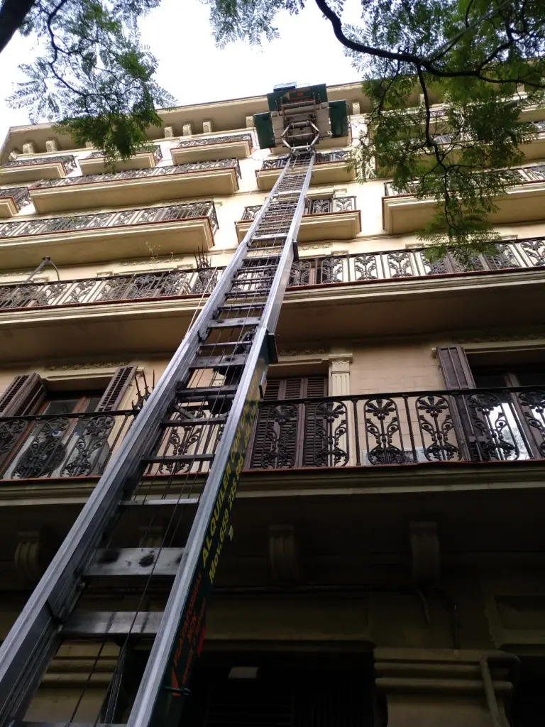 Mudanza con elevador