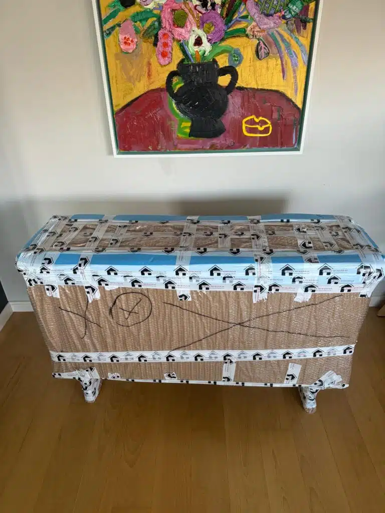 Mueble delicado embalado